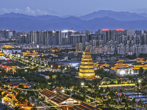 Assessing the new challenges of China's metropolitanism: the case of Xi'an